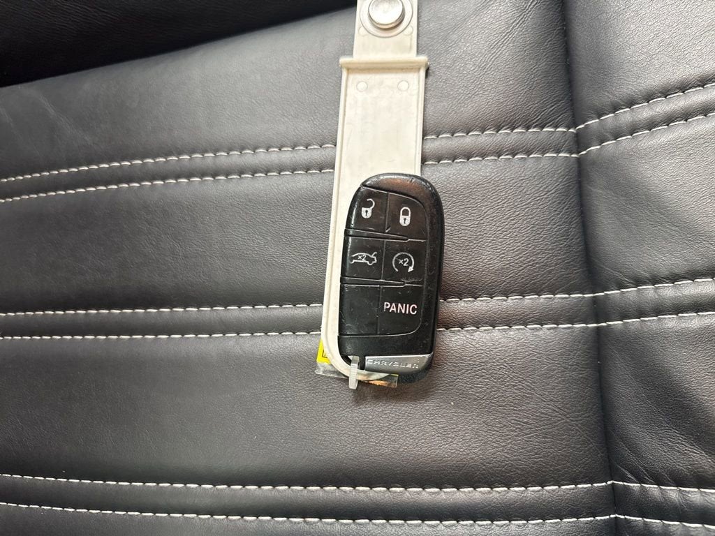 2013 Chrysler 300 300S