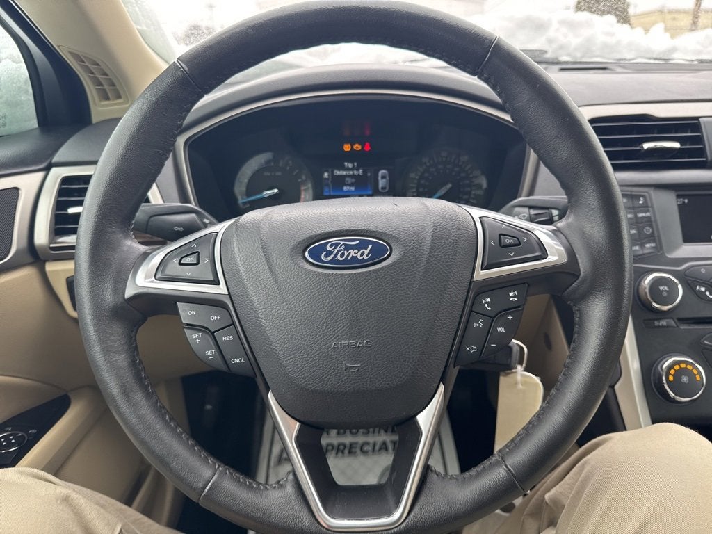2014 Ford Fusion SE