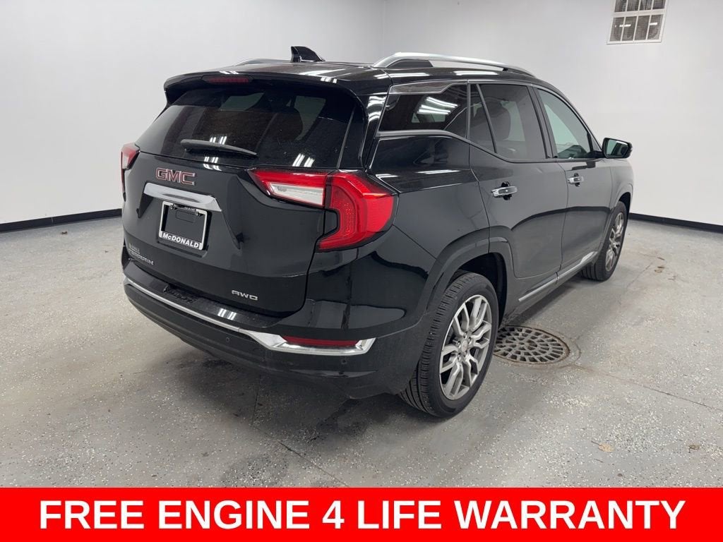 2023 GMC Terrain Denali