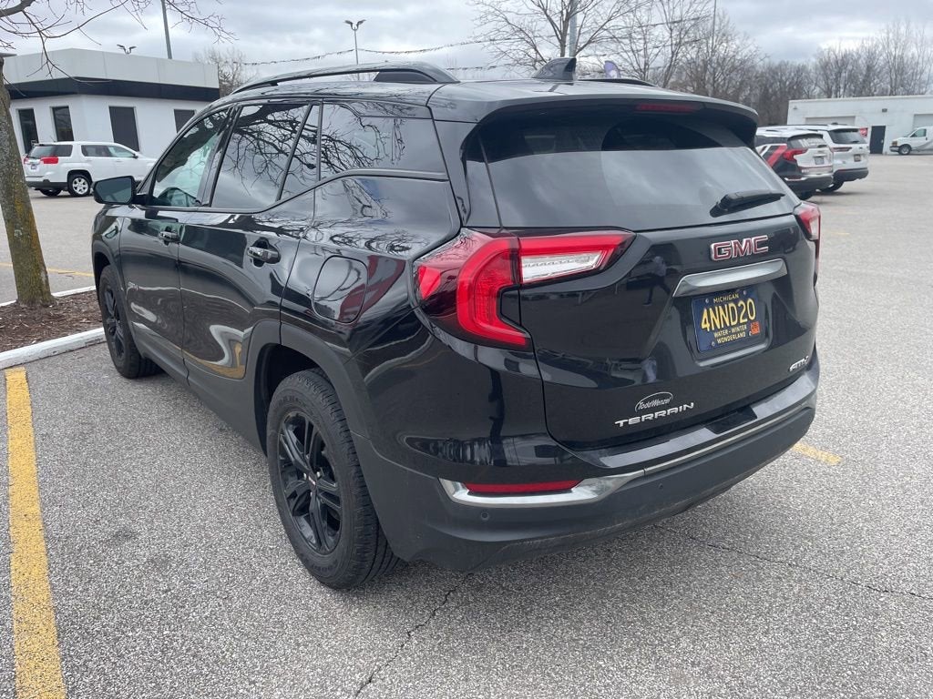 2023 GMC Terrain AT4