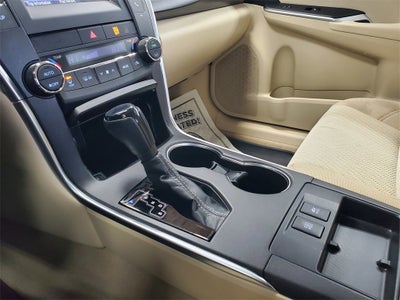 2017 Toyota Camry Hybrid LE