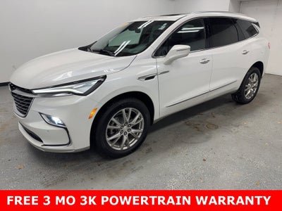 2022 Buick Enclave Essence