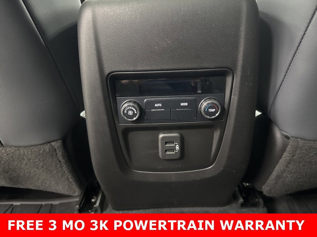 2022 Buick Enclave Essence