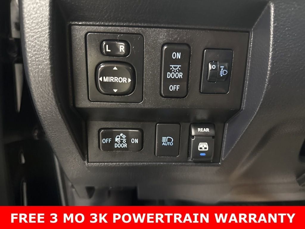 2018 Toyota Tundra 4WD SR5