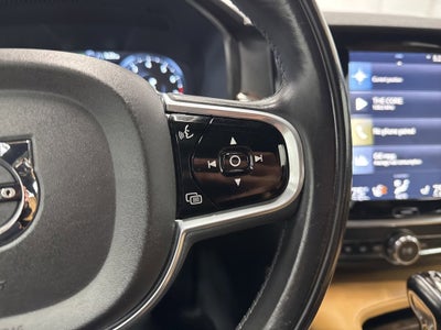 2018 Volvo S90 Momentum