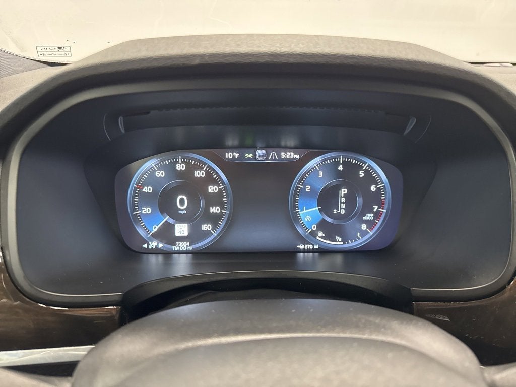 2018 Volvo S90 Momentum